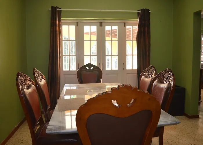 3-bed House Sleeps 6 With Mountain Views Сasa de vacaciones